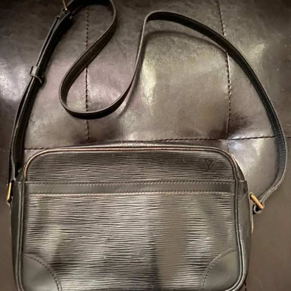 Louis Vuitton Trocadero EPI